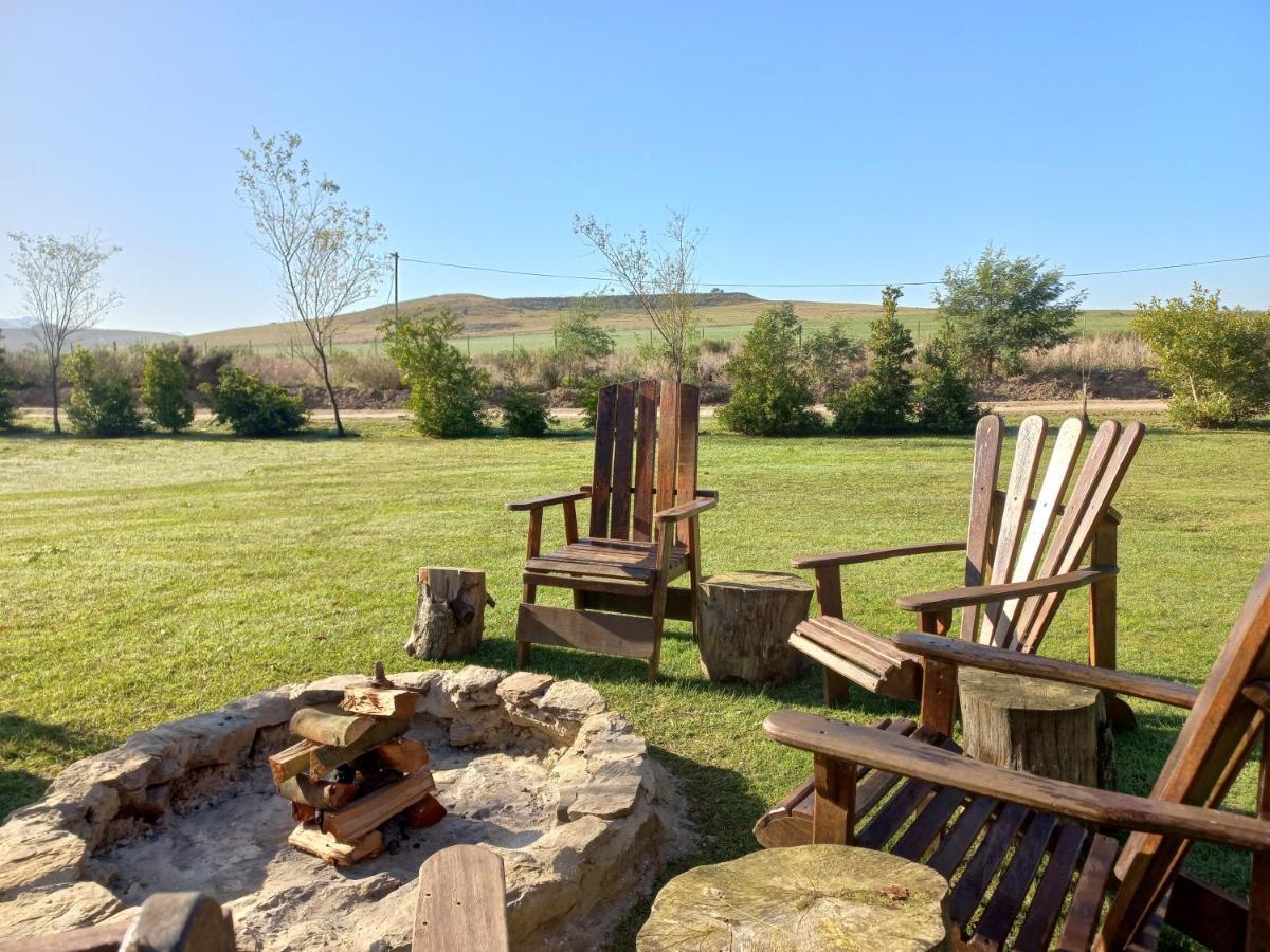 A Log Home At Buffalo Creek Swellendam Exterior photo