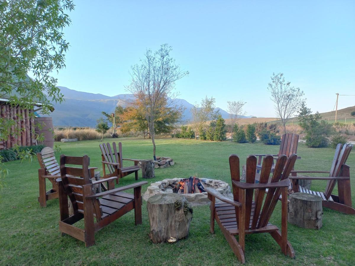 A Log Home At Buffalo Creek Swellendam Exterior photo