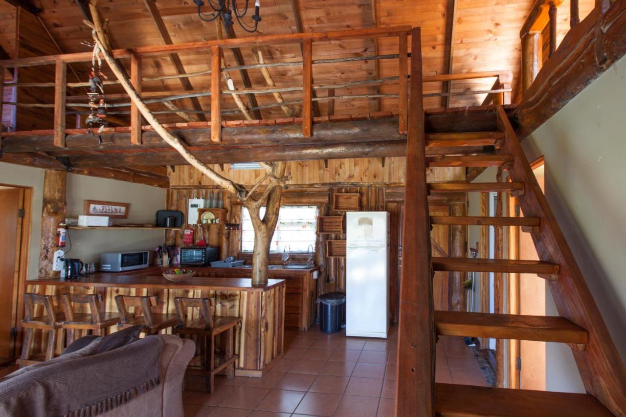 A Log Home At Buffalo Creek Swellendam Exterior photo